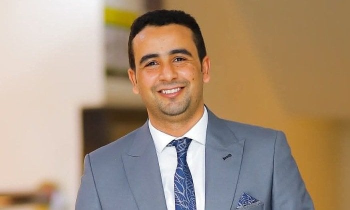 «آداب كفر الشيخ» تكرّم الدكتور حسن راغب لفوزه بجائزة أفضل رسالة دكتوراه.