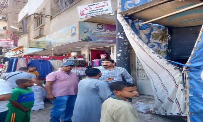 إزالة العشوائيات ومعارض الفاكهة المخالفة في نجع حمادي: جهود مكثفة للنظام العمراني