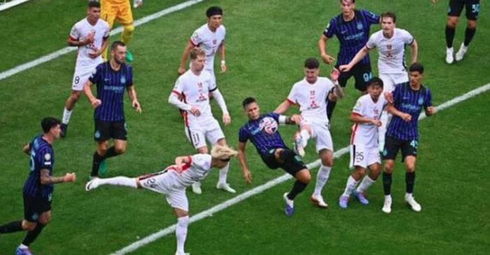 إنتر ميلان يحقق انتصاراً مثيراً على أوراوا في نهائي كأس العالم للأندية