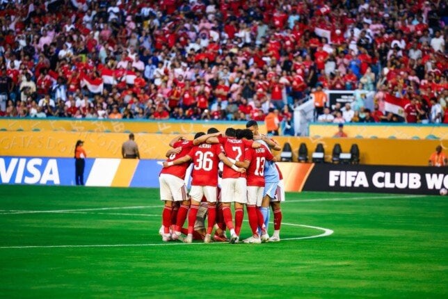 الأهلي يتألق بزيه التقليدي في مواجهة بالميراس بكأس العالم للأندية