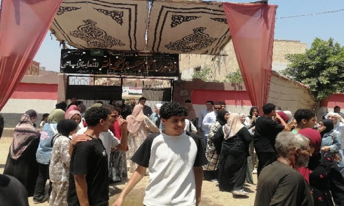 الامتحان الإنجليزي: تباين آراء طلاب الثانوية العامة في الشرقية