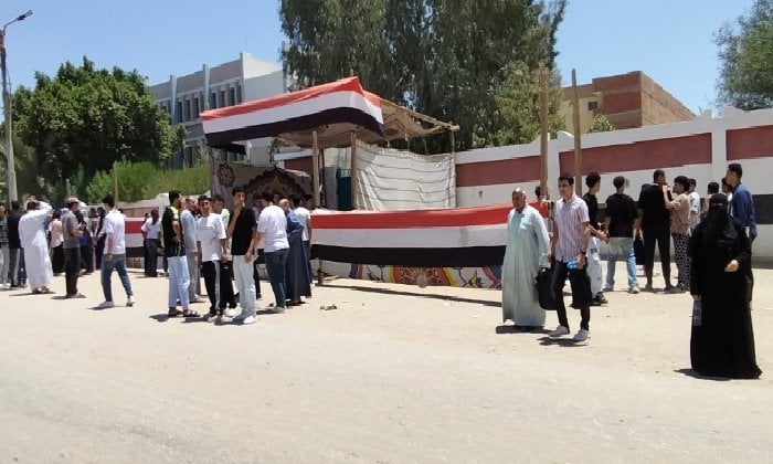 الفيزياء تحدٍ والـتاريخ سهل: آراء طلاب الثانوية العامة بالفيوم