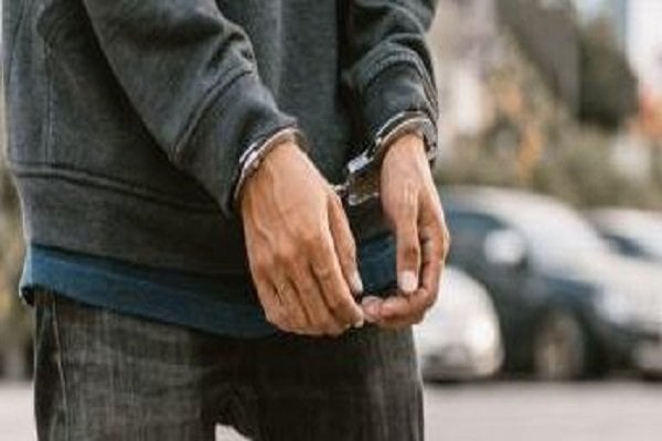 القبض على مدير كيان تعليمي وهمي يوزع شهادات مزورة في القليوبية