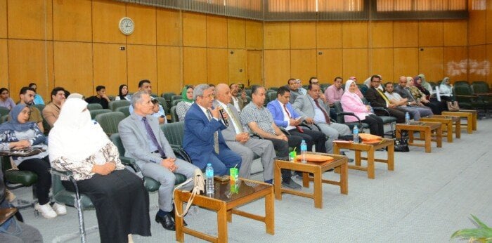 تعزيز الفرص الاقتصادية والاجتماعية في مصر: ندوة بأسيوط