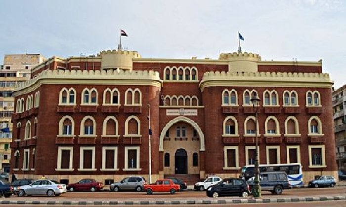 جامعة الإسكندرية تستعد لصيف الابتكار الرقمي وتحديث البنية التحتية