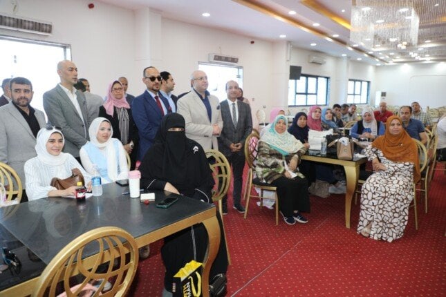زيارة محافظ بني سويف للحضور في دورة تدريبية للموظفين الإداريين