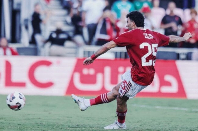 زيزو يتألق كأفضل لاعب في الأهلي خلال مونديال الأندية، وفقاً لنجم الزمالك السابق