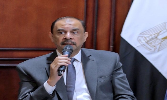 سوهاج: محافظ يحث على تسريع إجراءات التصالح في مخالفات البناء