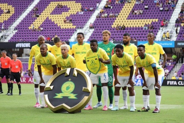 شوط أول خالي من الأهداف بين صن داونز وفلومينينسي في كأس العالم للأندية