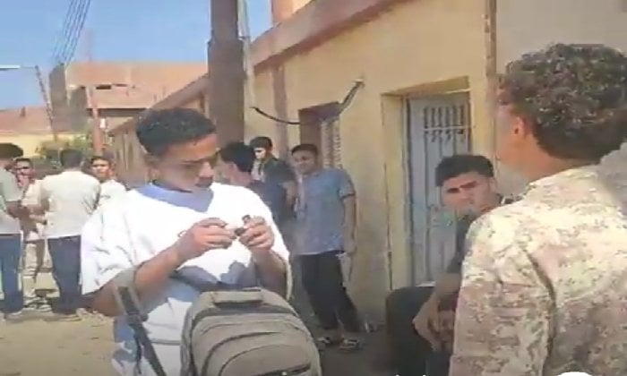 طلاب الثانوية الأزهرية بالفيوم: امتحان الأدب والنصوص يعتمد على الحفظ وبث مباشر