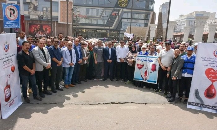محافظ الشرقية يطلق حملة التبرع بالدم بمناسبة اليوم العالمي