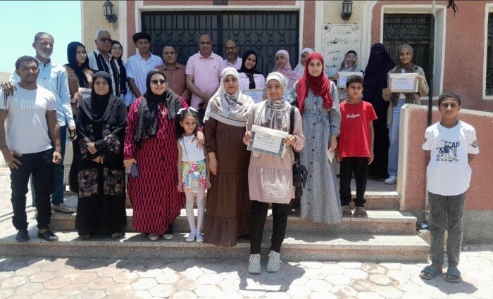 مدير سفاجا التعليمية يكرم المتفوقين في الشهادة الإعدادية بحضور أولياء الأمور