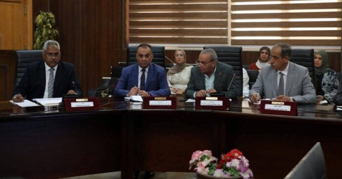 آفاق جديدة للسياحة البحرية: استكمال مشروع الممشى السياحي في البحر الأحمر