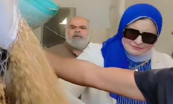 إحباط محاولة تهريب 8 أطنان من القمح في مطروح