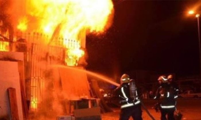 إخماد حريق في شقة بالفيوم بدون إصابات