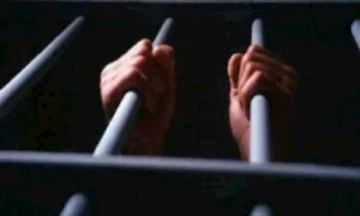 إلقاء القبض على طالب بتهمة محاولة قتل زميله في شبرا الخيمة
