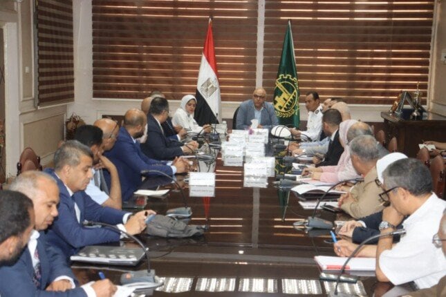 اجتماع تنسيقي لتحسين استمرارية الخدمات خلال صيانة الكهرباء في القليوبية