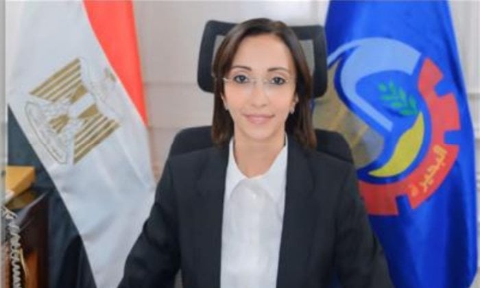 احتفاء المحافظ بالمتفوقين في الدبلومات الفنية ودعمهم لتحقيق التميز