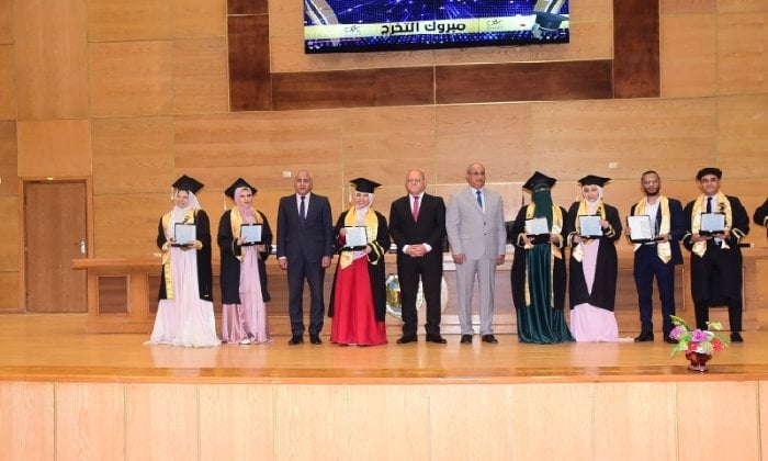 احتفال جامعة سوهاج بتخريج الدفعة 51 من طلاب كلية التربية