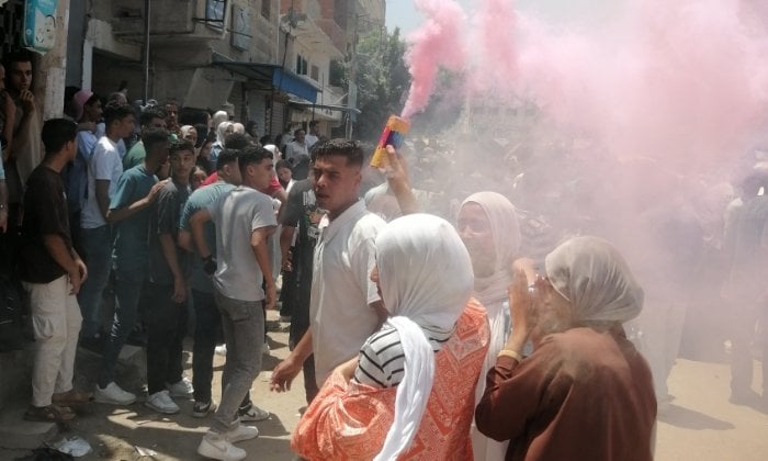 احتفالات الطلاب في الشرقية بنجاحهم في الثانوية العامة بأجواء من البهجة والموسيقى