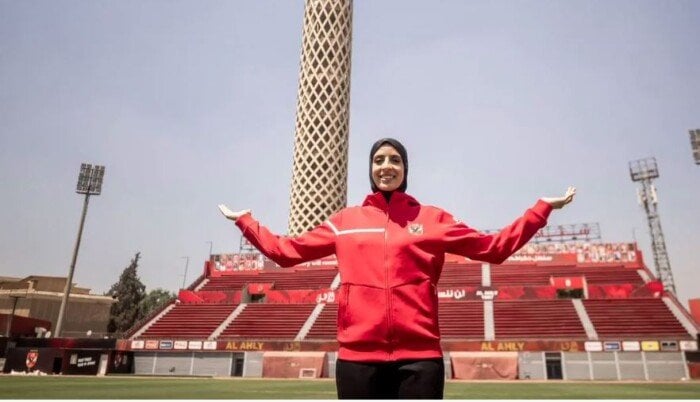 الأهلي يضم بطلة أولمبياد طوكيو فريال أشرف