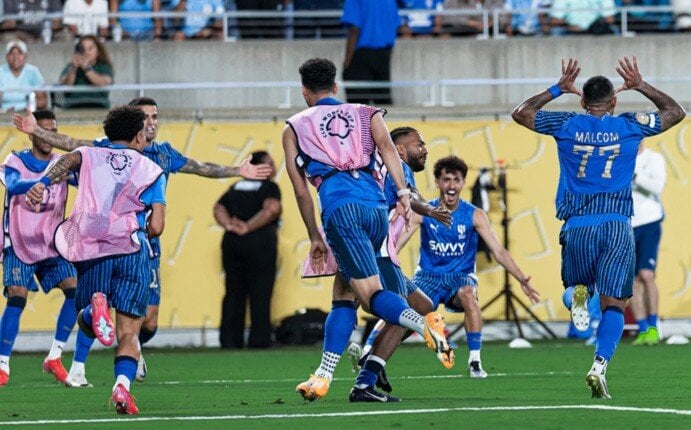 التشكيلة المرتقبة للهلال أمام فلومينينسي: توقيت المباراة والقنوات الناقلة