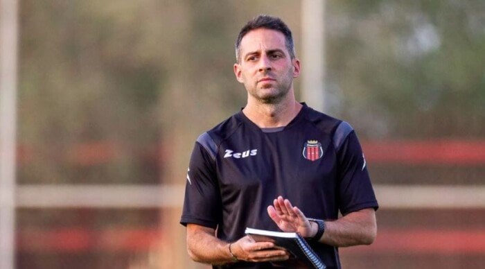 بديل جديد يلوح في الأفق للانضمام إلى طاقم يانيك فيريرا بالزمالك