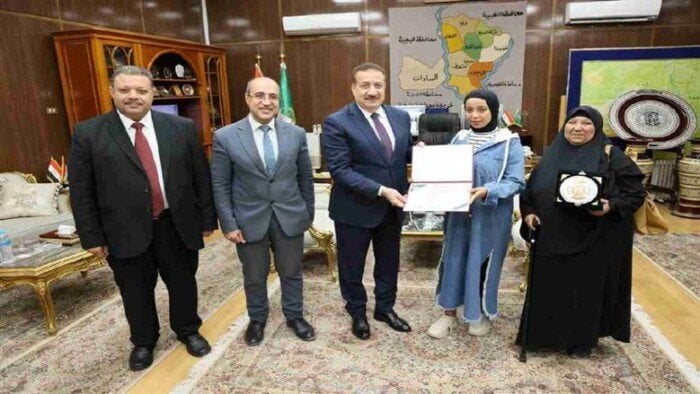 تقدير خاص لأفضل خريجة في الدبلومات الفنية بالمنوفية