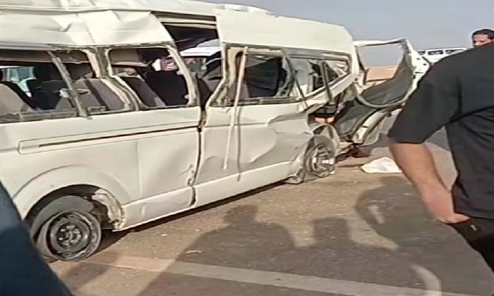 حادثة انقلاب ميكروباص في الفيوم تودي بحياة سيدة وتجرح 12 آخرين