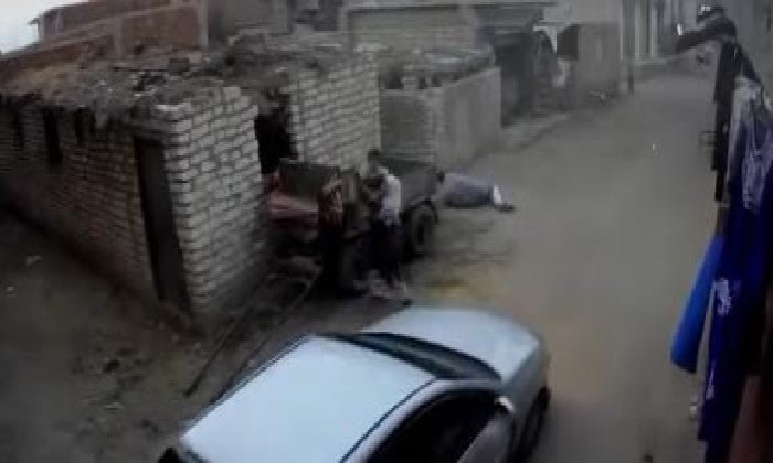 حادثة كهربائية تثير الفزع في قرية الشرقية