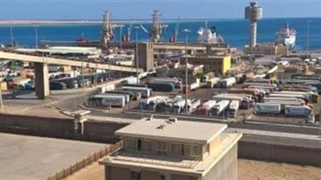 شحن 37 ألف طن من الفوسفات إلى الصين عبر ميناء سفاجا