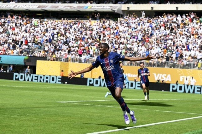 صراع العمالقة: باريس سان جيرمان يواجه تشيلسي في نهائي كأس العالم للأندية