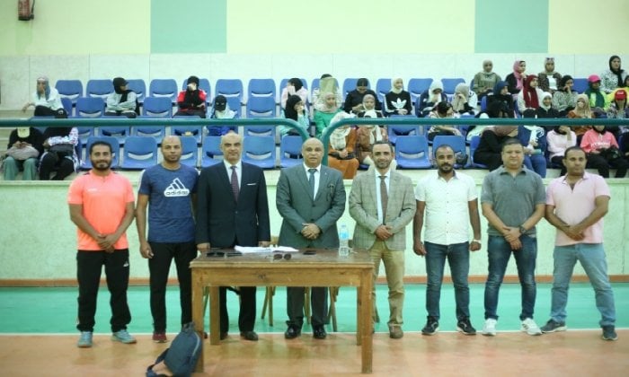 متابعة اختبارات القدرات في كلية علوم الرياضة من قبل المجلس الأعلى للجامعات