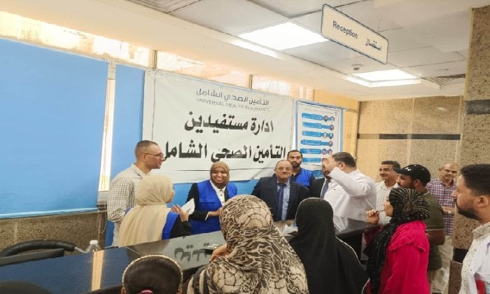 محافظ أسوان يرصد سير تنفيذ نظام التأمين الصحي الشامل