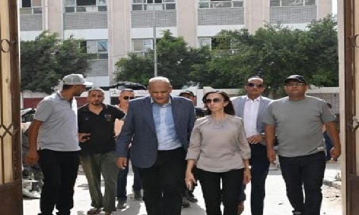 محافظ البحيرة تتابع مشاريع التطوير في مناطق رشيد الأثرية والخدمية