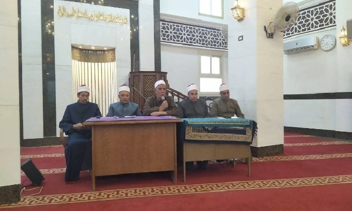 مدير أوقاف الفيوم: المساجد قناديل للوعي والفكر المعتدل
