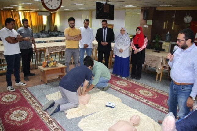 ورشة عمل لإعداد 23 طبيبًا في تقنيات الإنعاش القلبي الرئوي بمستشفى التأمين الصحي ببني سويف
