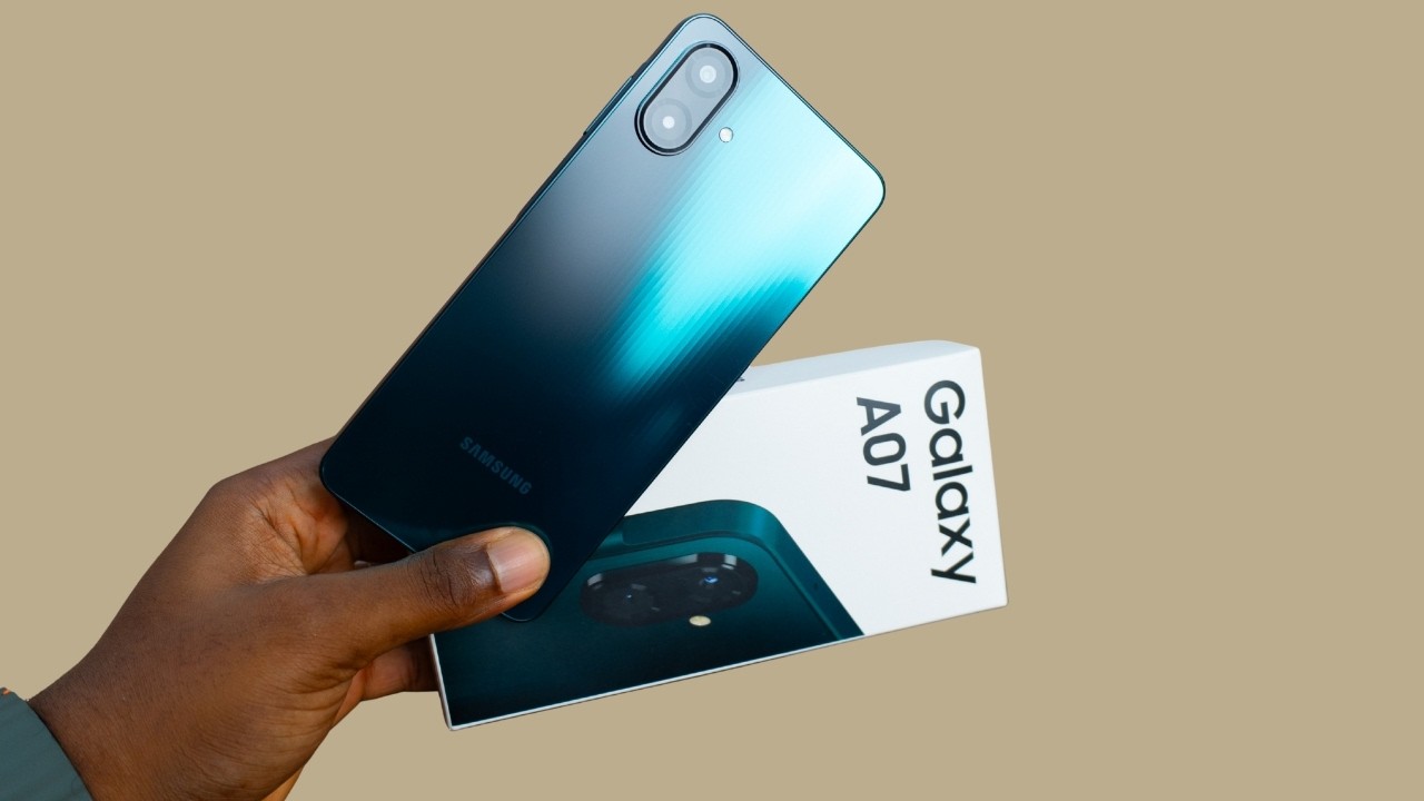 سامسونج تُطلق هاتفها Samsung Galaxy A07 الجديد رسميًا في الأسواق العالمية بمميزات فائقة 16 سامسونج تُطلق هاتفها Samsung Galaxy A07 الجديد رسميًا في الأسواق العالمية بمميزات فائقة