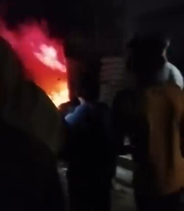 إخماد حريق ضخم في محل دهانات بالمنيا بسلام
