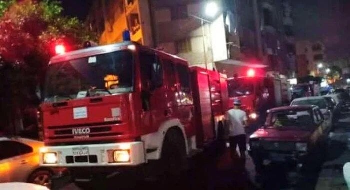 إخماد حريق في الإدارة الهندسية بشبرا الخيمة الشرقية