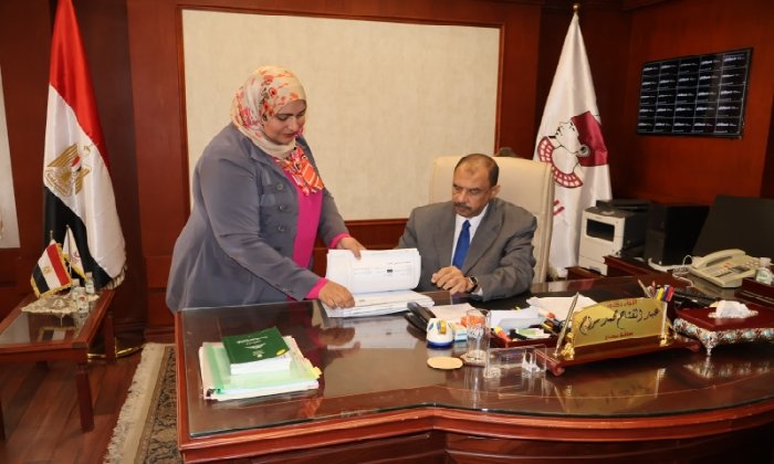 إقرار خطة تطوير جديدة ومنح تراخيص لمشروعات على 667 فدانًا بسوهاج