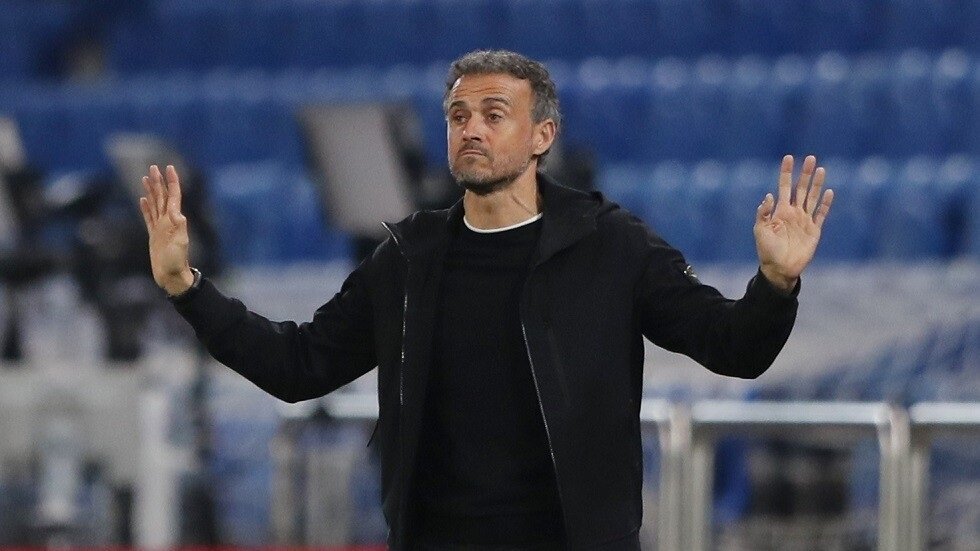 إنريكي: إشادات بحارس PSG بعد الفوز بالسوبر الأوروبي