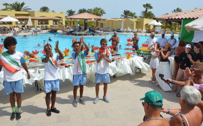 إيطلاء السحر: إحتفالات عيد “Ferragosto” في مرسى علم