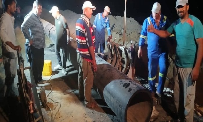 استئناف خدمة المياه بوادي النطرون بعد إصلاح خط المياه الرئيسي