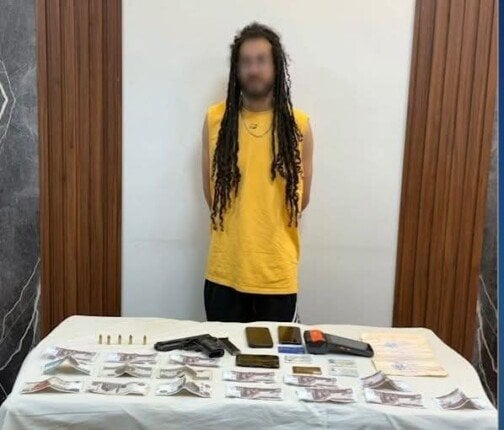 استمرار احتجاز البلوجر خالد الرسام بتهم الفسق وحيازة المخدرات والسلاح