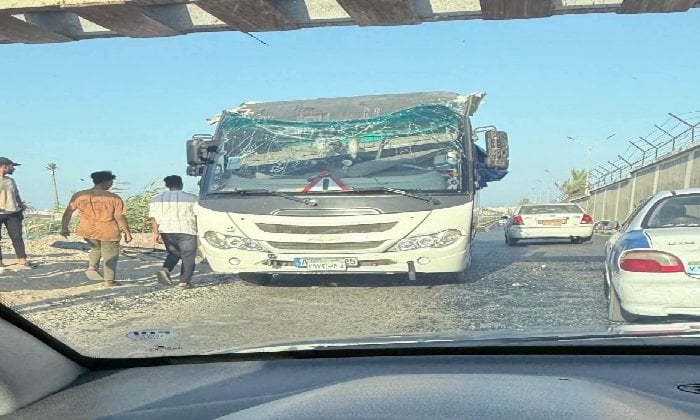 اصطدام أتوبيس ببوابة حديدية في بورسعيد يؤدي لإصابة 18 شخصًا