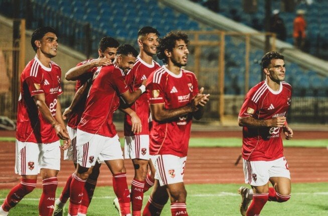 الأهلي يواجه غزل المحلة رغم الغيابات ودفاع عبد العال المنيع