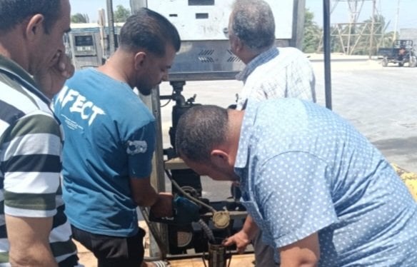 الإفلات من الرقابة: محطة وقود في أسيوط تهرب 28 ألف لتر من الوقود لبيعها في السوق السوداء