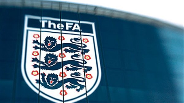 الاتحاد الإنجليزي ينتقد تصرفات لاعبي برمنجهام وإيبسويتش تاون