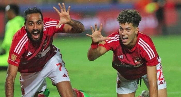 الاتحاد المصري يناقش مستقبل إمام عاشور خلال معسكر سبتمبر
